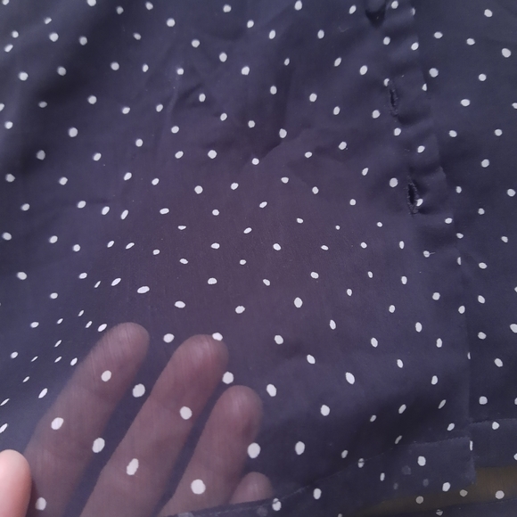 Black dress 🖤 white pokadot 🤍 - Picture 4 of 16